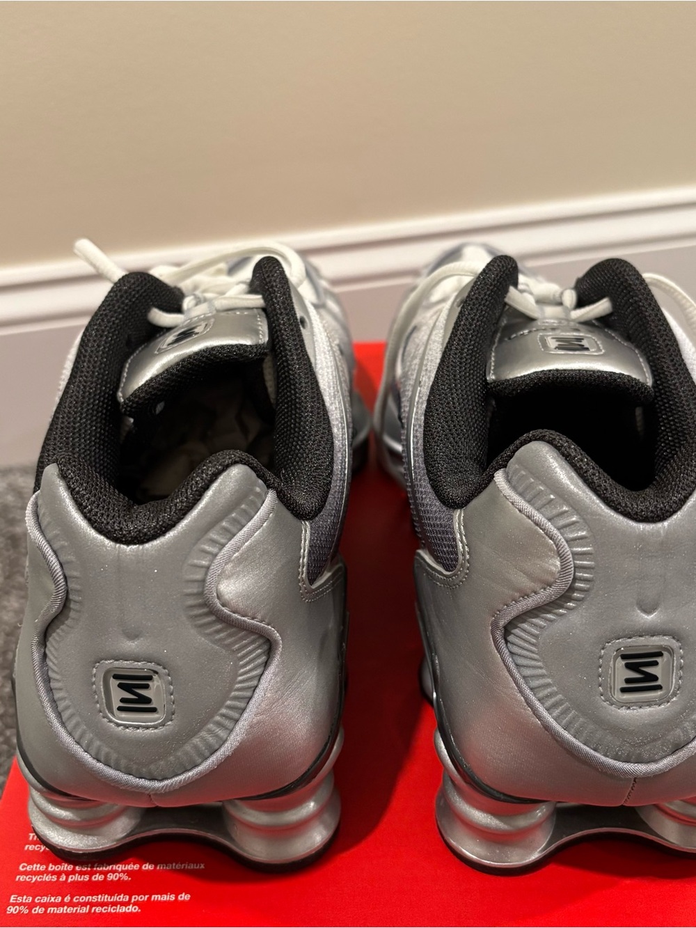 Nike Shox TL Metallic Silver Athletic Shoes Mens U.S. 11.5 NEW - Picture 4 of 6
